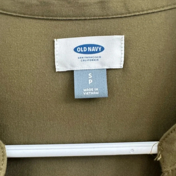 Old Navy olive green utility linen short sleeve romper - Picture 9 of 9